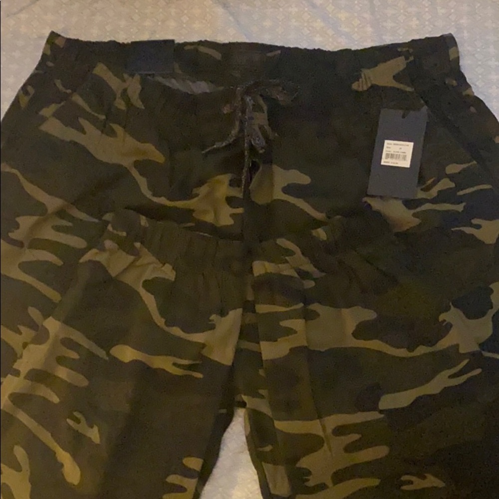 Camp pants